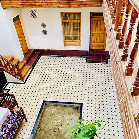 Antique Hotel In Old Town 부하라 외부 사진